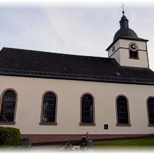 Kirche Salm (c) Pfarrei Daun Heilig Geist Kirche Salm